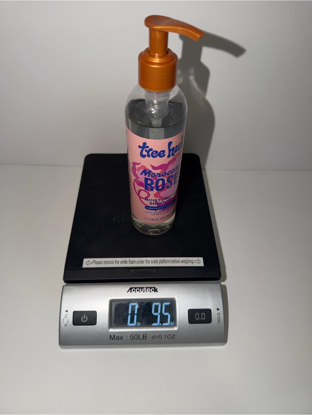 TreeHut Maroccan Rose Shave Oil - Picture 3 of 3